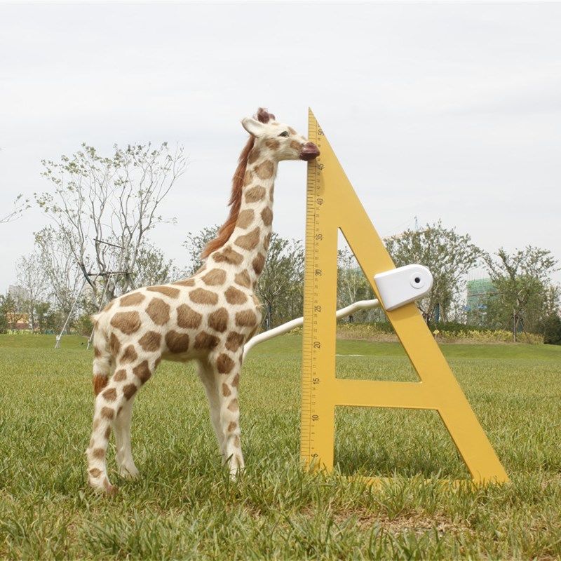 PRODUCTS：Simulation animal plush toy giraffe outdoor garden decoration kindergarten shopping mall home villa car decorationHEZE HENGFANG LEATHER & FUR CRAFT CO., LTD